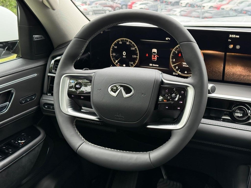 2027 INFINITI QX80 LUXE AWD