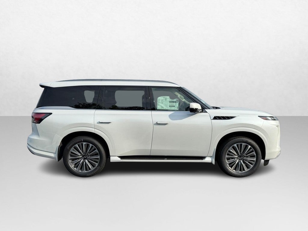 2027 INFINITI QX80 LUXE AWD