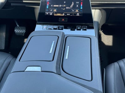 2026 INFINITI QX80 LUXE AWD