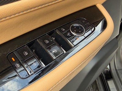 2027 INFINITI QX80 LUXE AWD