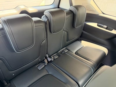 2027 INFINITI QX80 LUXE AWD