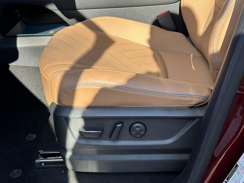 2025 INFINITI QX80 LUXE AWD