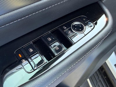 2027 INFINITI QX80 LUXE AWD