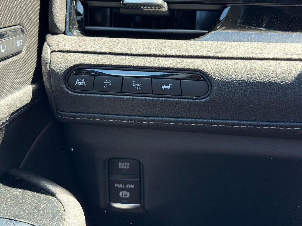 2026 INFINITI QX80 LUXE AWD