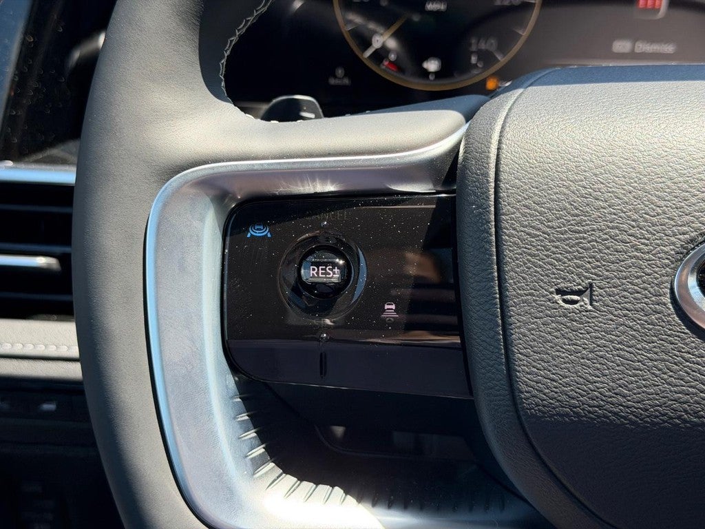 2026 INFINITI QX80 LUXE AWD