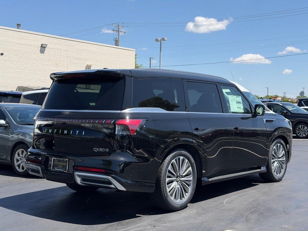 2026 INFINITI QX80 LUXE AWD