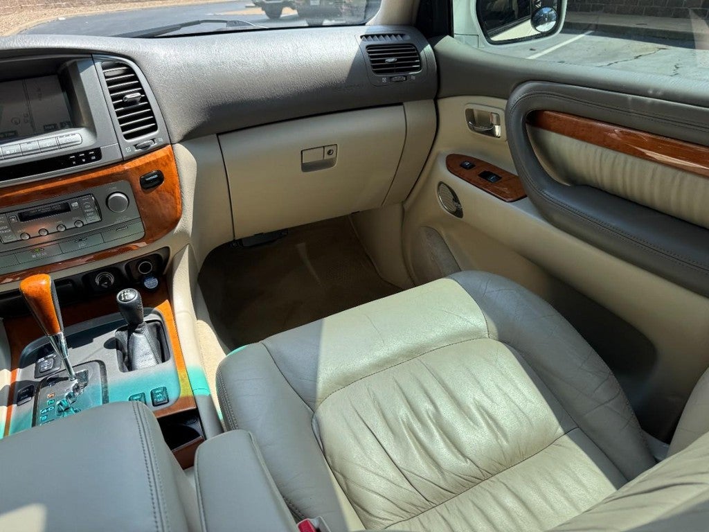 2005 Lexus LX 470 4dr SUV