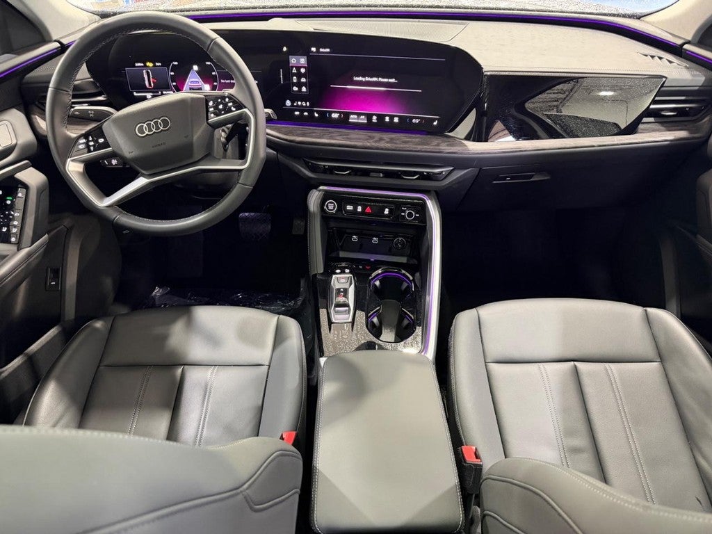 2025 Audi Q5 Premium 2.0 TFSI quattro