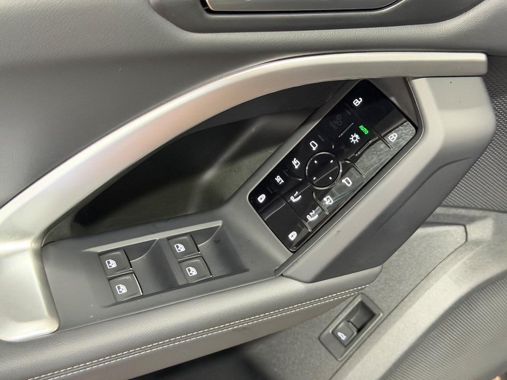 2025 Audi Q5 Premium 2.0 TFSI quattro