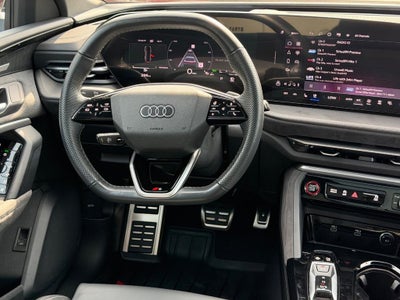 2025 Audi SQ5 Premium Plus 3.0 TFSI quattro