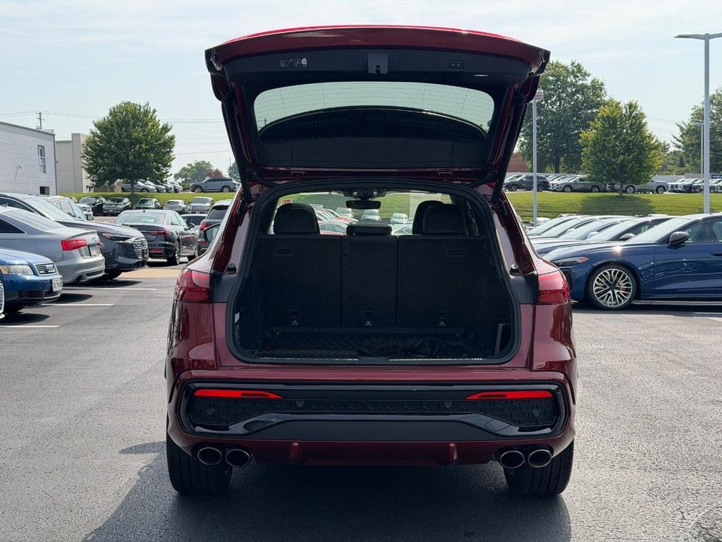 2025 Audi SQ5 Premium Plus 3.0 TFSI quattro
