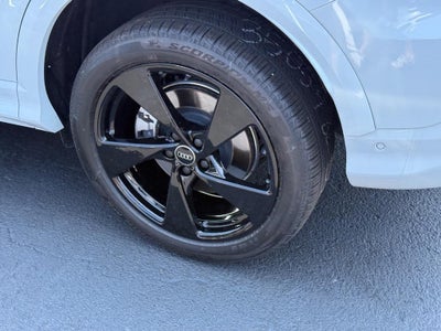 2025 Audi Q5 Premium Plus 2.0 TFSI quattro