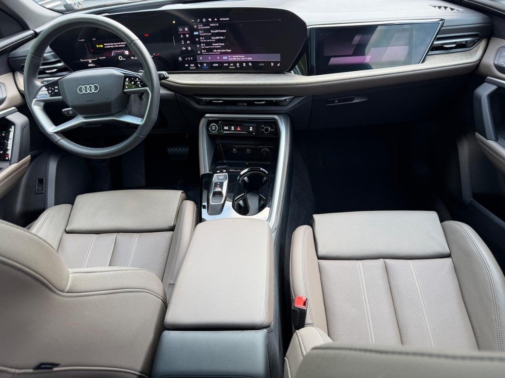 2025 Audi Q5 Prestige 2.0 TFSI quattro