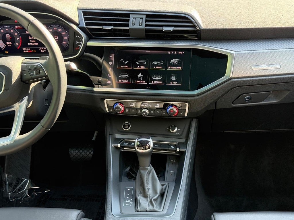 2025 Audi Q3 S line Premium 45 TFSI quattro