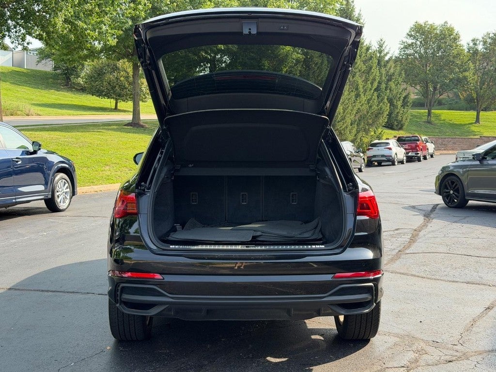 2023 Audi Q3 S line Premium Plus 45 TFSI quattro