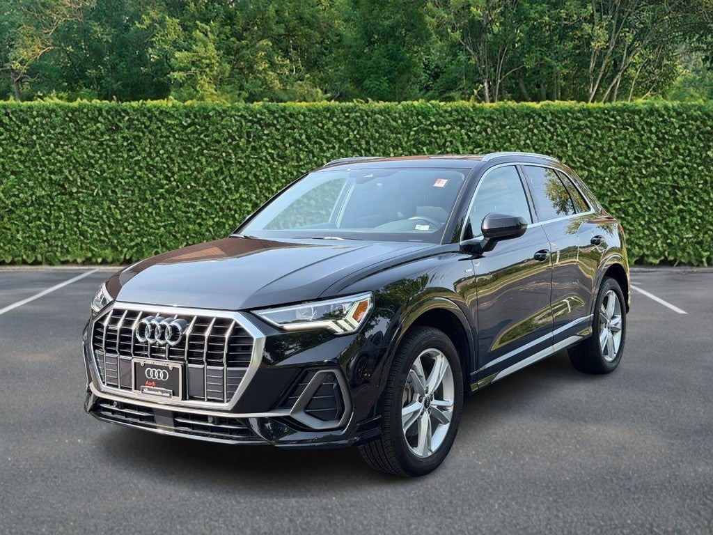 2023 Audi Q3 S line Premium Plus 45 TFSI quattro