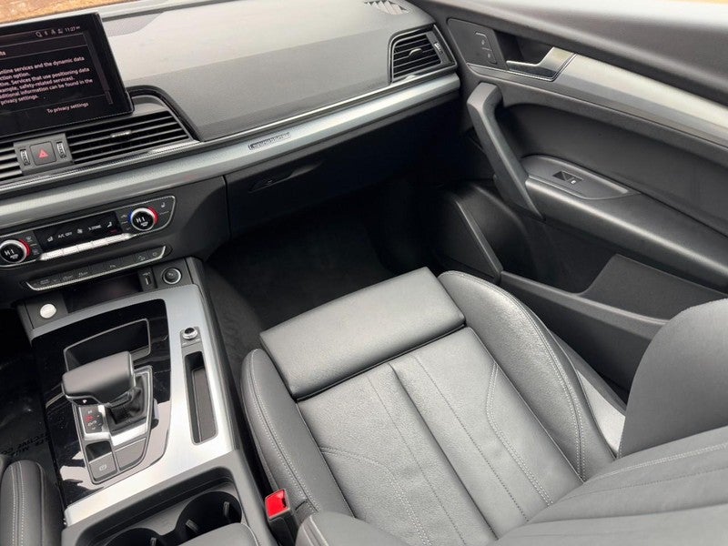 2025 Audi Q5 S line Premium 45 TFSI quattro