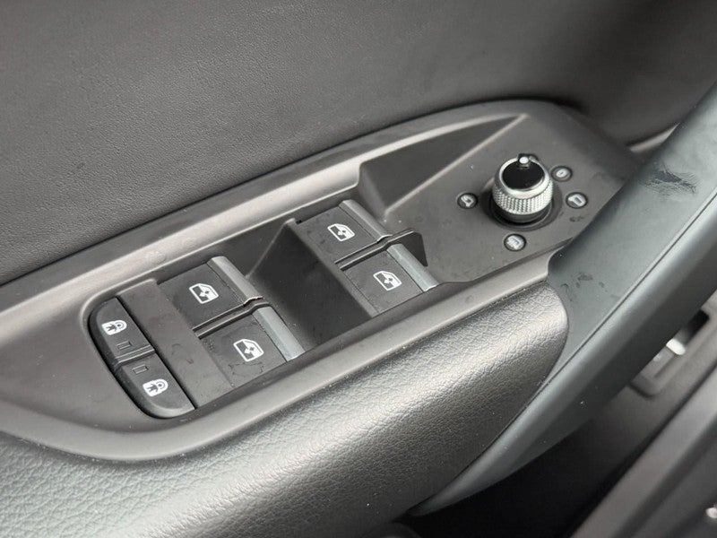 2025 Audi Q5 S line Premium 45 TFSI quattro