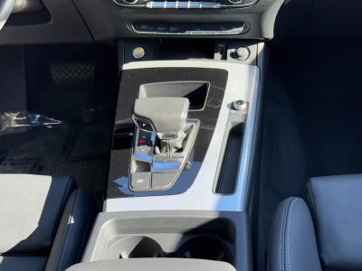 2025 Audi Q5 S line Premium 45 TFSI quattro