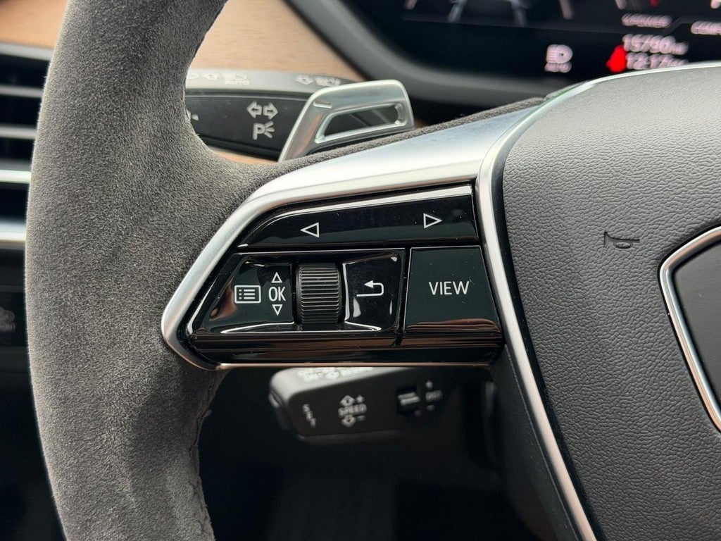 2023 Audi e-tron GT Prestige quattro